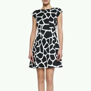 MICHAEL Michael Kors “Antalia” Giraffe Print Fit-and-Flare Dress – Size 4